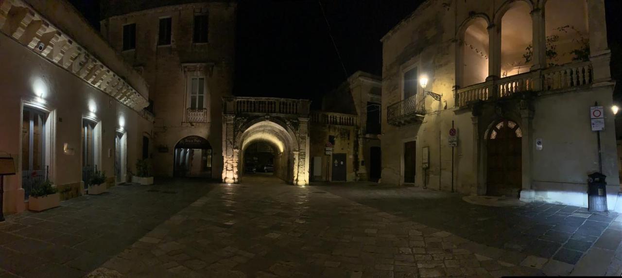 Domenica Rooms Lecce Bagian luar foto